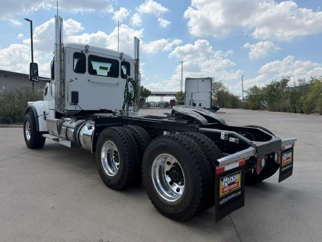 2027 Peterbilt 567-5
