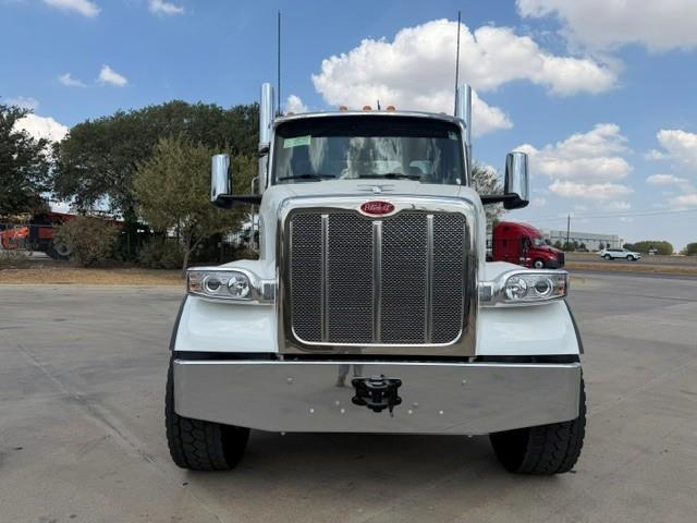 2027 Peterbilt 567-10