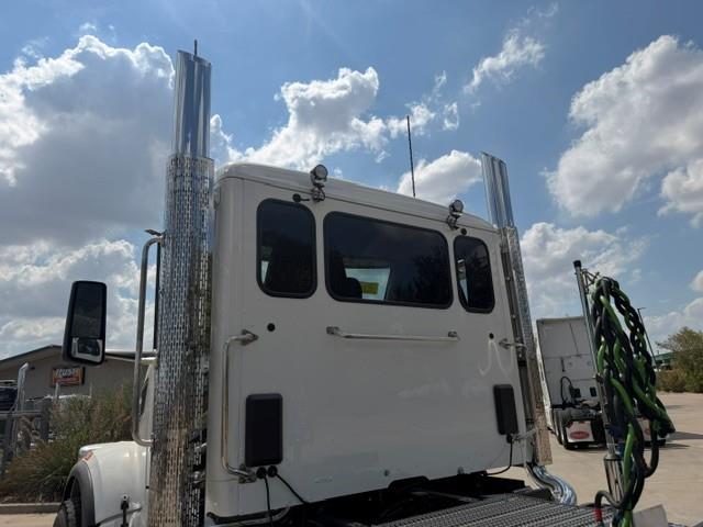 2027 Peterbilt 567-26