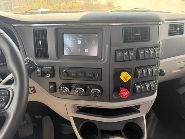 2027 Peterbilt 567-40