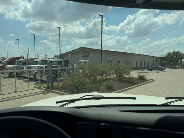 2027 Peterbilt 567-41