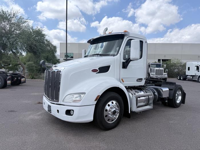 2018 Peterbilt 579-0