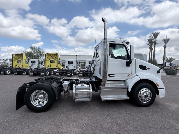 2018 Peterbilt 579-5