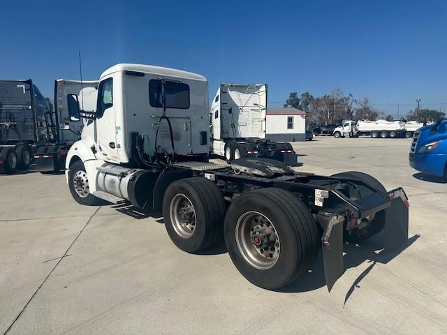 2022 Kenworth T680-9