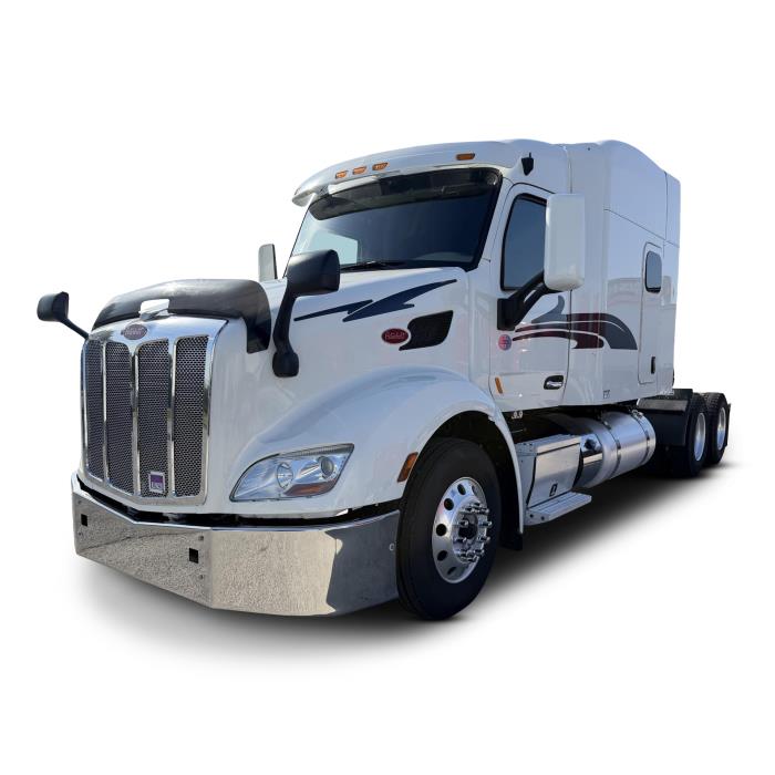 2022 Peterbilt 579-0