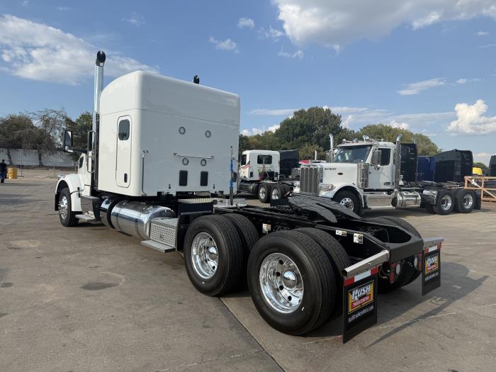2027 Peterbilt 567-6