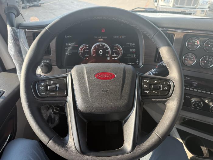 2027 Peterbilt 567-26