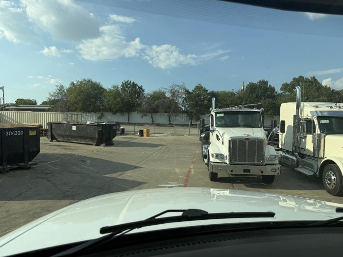 2027 Peterbilt 567-51