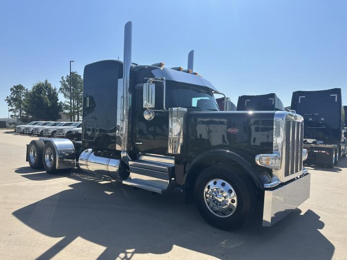 2026 Peterbilt 589-2