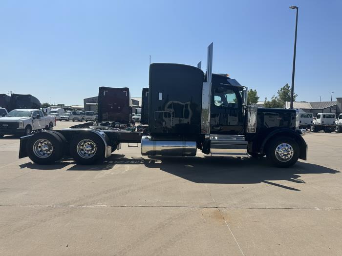 2026 Peterbilt 589-5