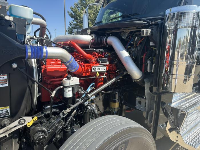 2026 Peterbilt 589-15