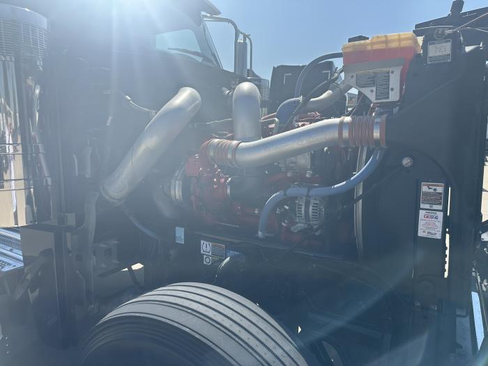 2026 Peterbilt 589-16