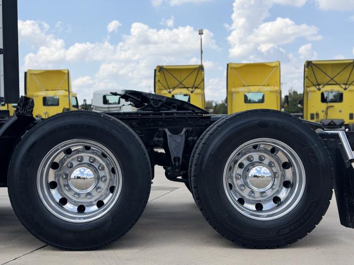 2021 International LT625-9