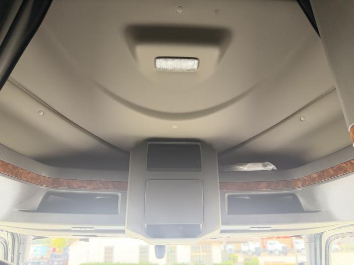 2021 International LT625-23