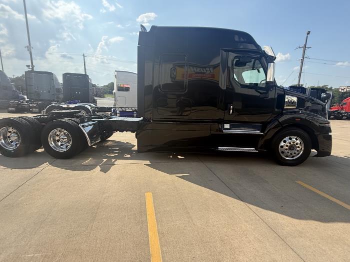 2024 Western Star 5700 XE-1