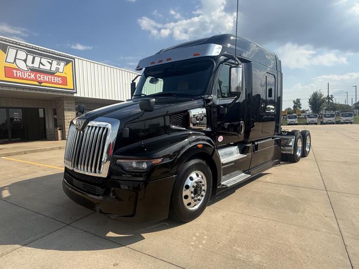 2024 Western Star 5700 XE-0