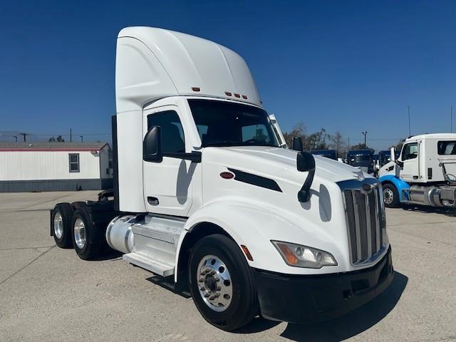 2022 Peterbilt 579-11