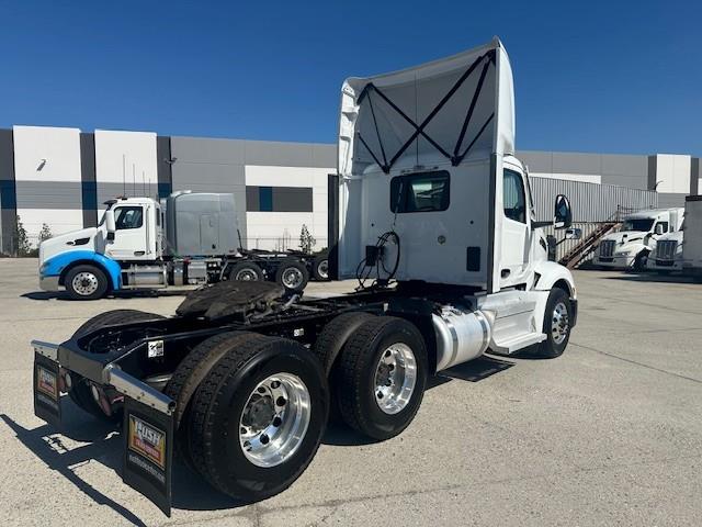 2022 Peterbilt 579-14