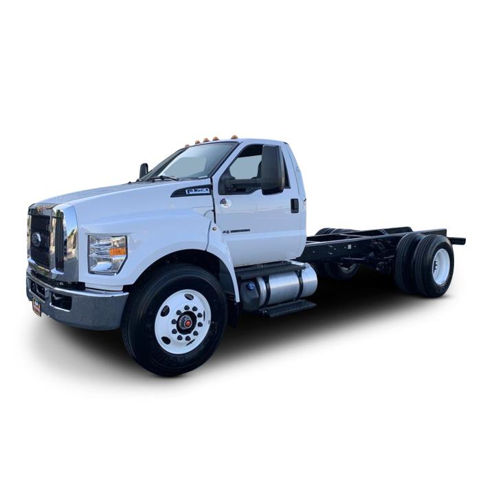 2027 Ford F-750-23