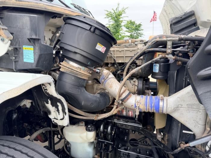 2020 Freightliner Business Class M2 106-11