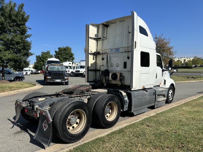 2021 International LT625-6