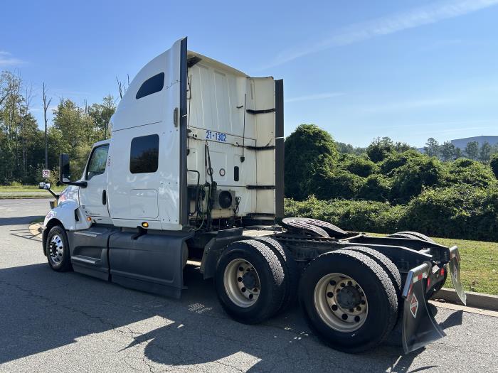 2021 International LT625-4