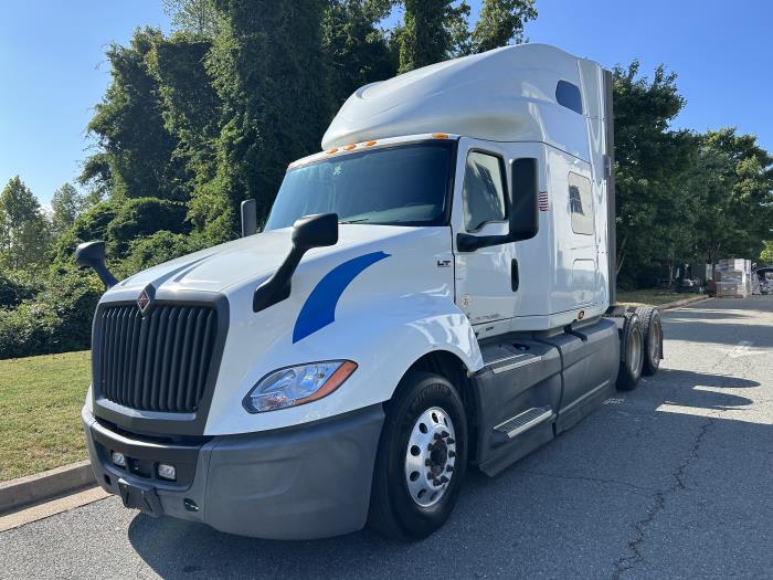 2021 International LT625-2
