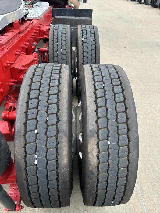 2023 Peterbilt 567-12