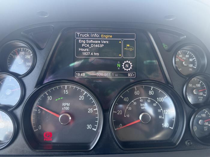 2019 Peterbilt 579-4