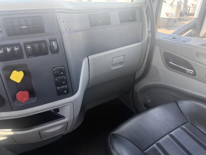 2019 Peterbilt 579-7