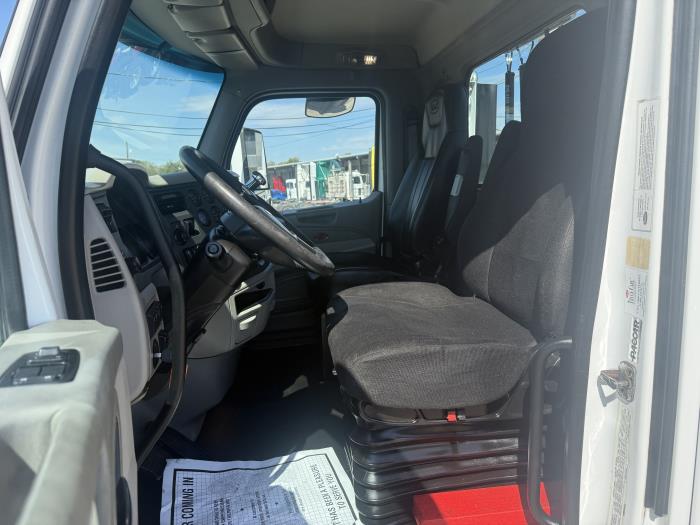 2019 Peterbilt 579-11