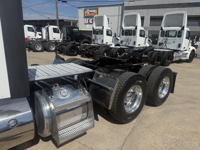 2019 Peterbilt 579-26