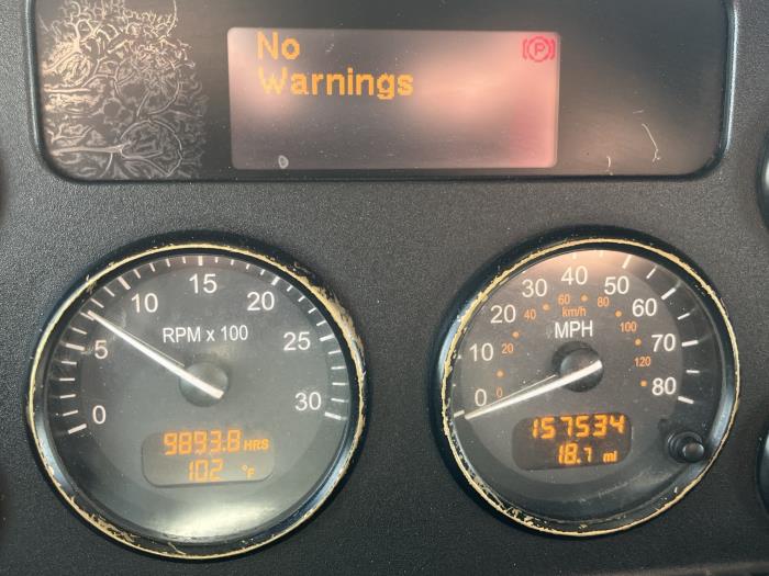 2019 Peterbilt 330-9