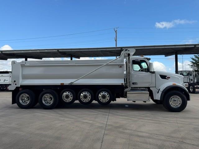 2027 Peterbilt 567-7
