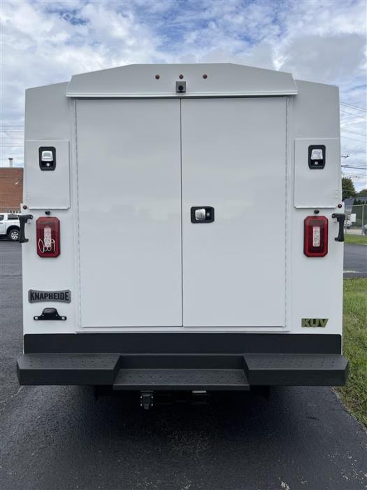 2027 Ford E-350-6