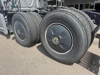 2022 Freightliner Cascadia-9