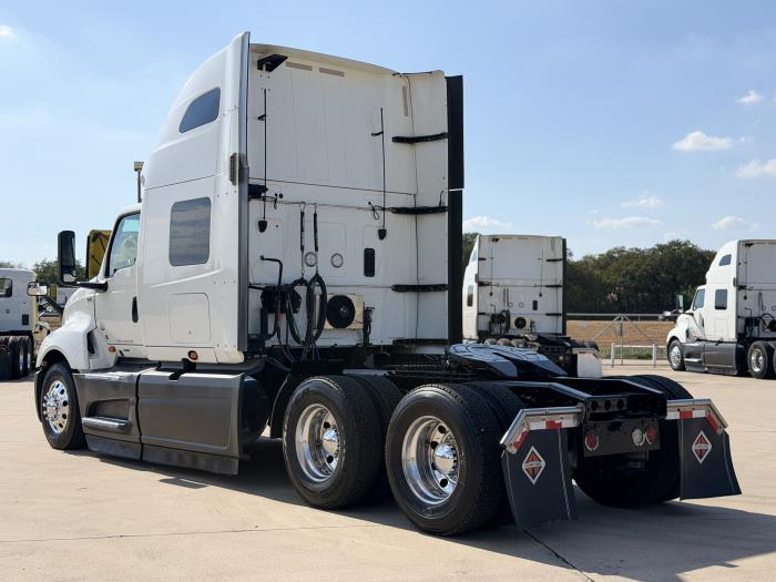 2022 International LT625-6