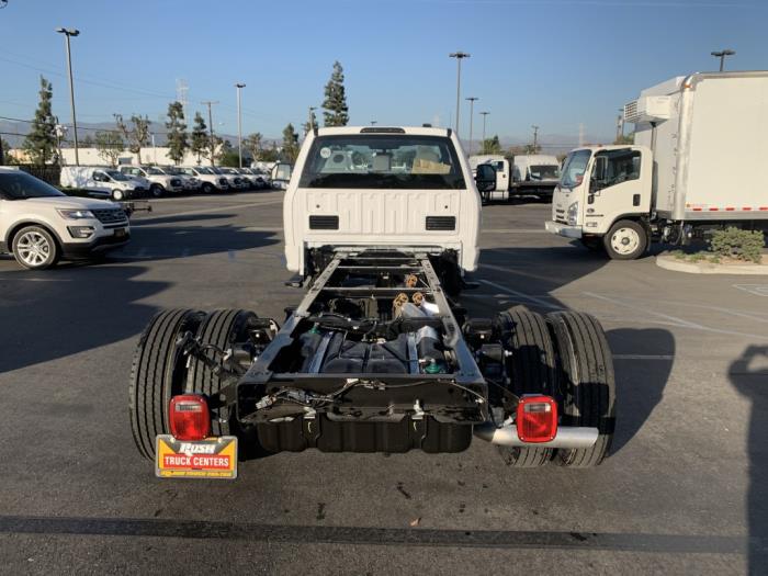 2027 Ford F-600-3