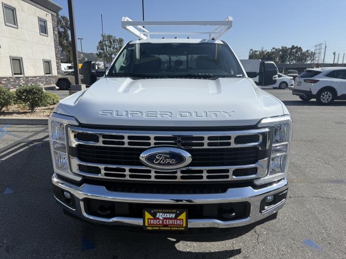 2027 Ford F-350-7