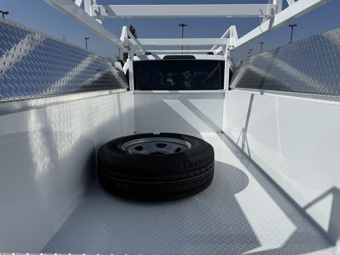 2027 Ford F-350-14