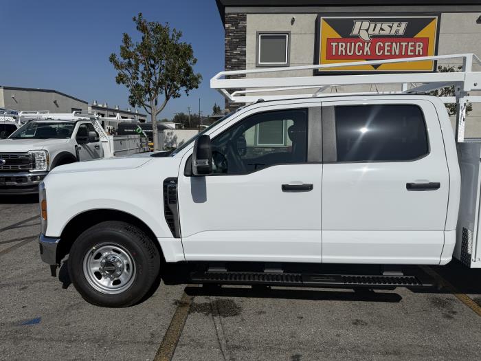 2027 Ford F-350-21