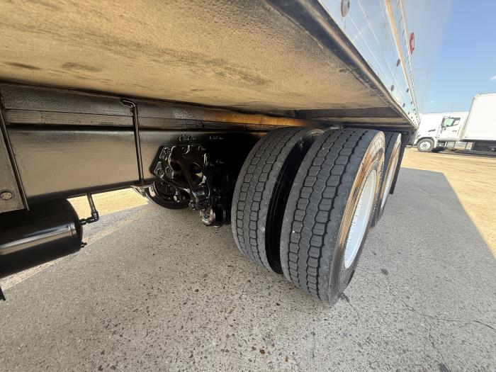 2019 Peterbilt 348-5