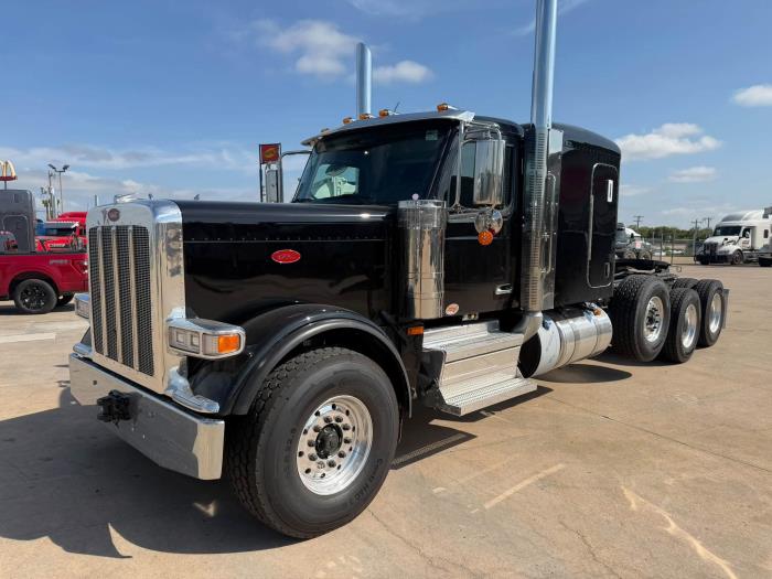 2027 Peterbilt 589-1
