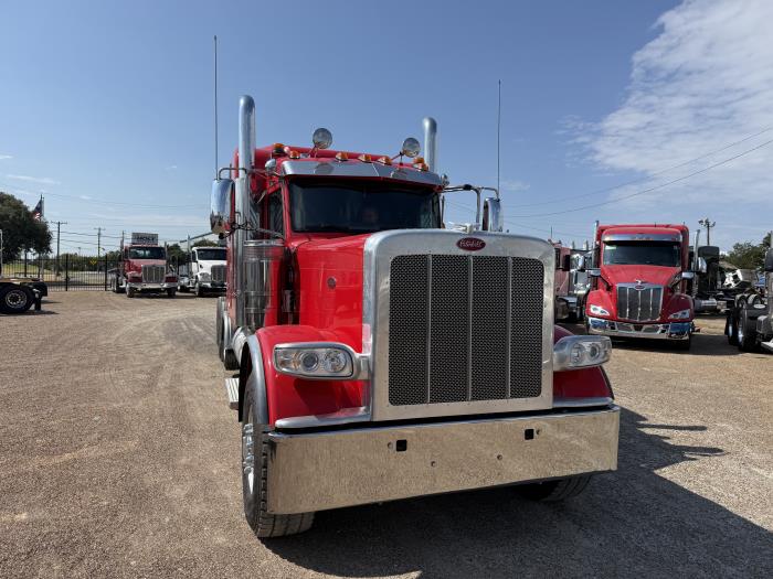 2024 Peterbilt 389-8