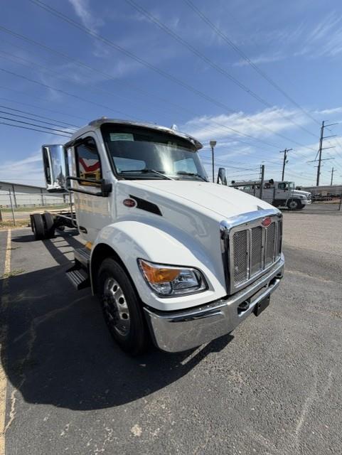 2027 Peterbilt 536-3