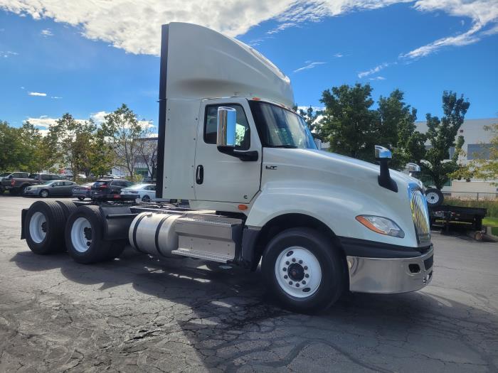 2022 International LT625-2