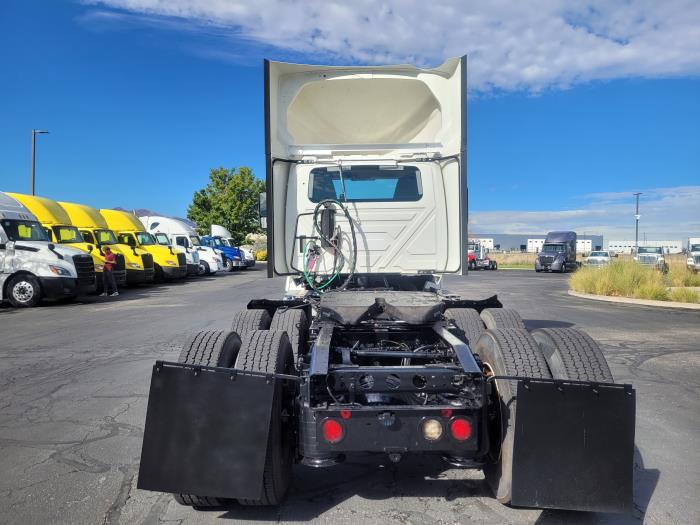2022 International LT625-3