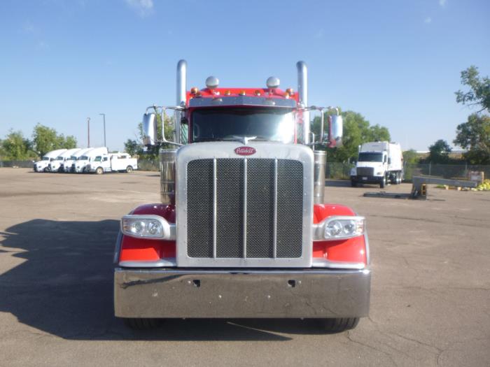 2024 Peterbilt 389-8
