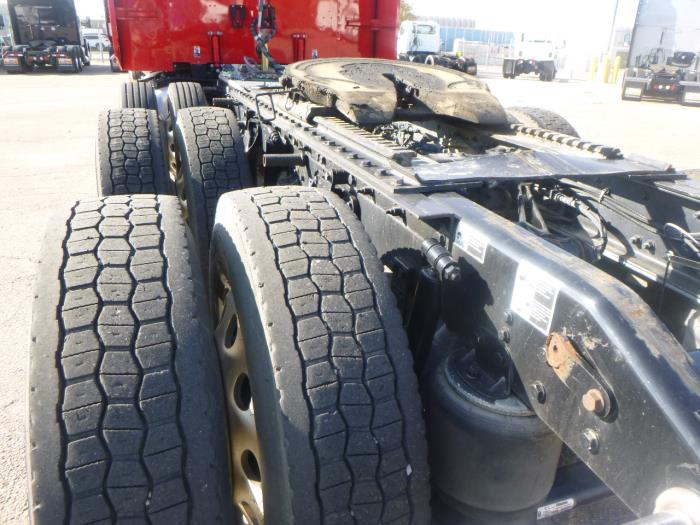 2024 Peterbilt 389-32