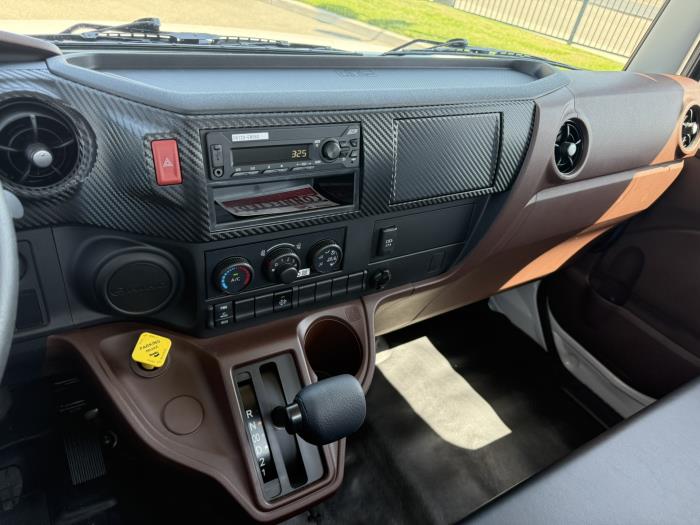 2027 Hino L6-12